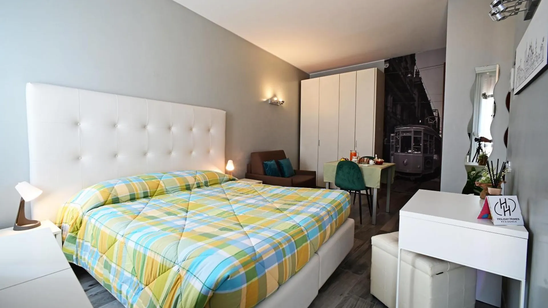 Holiday Homes Aparthotel Milano 0*, Milan