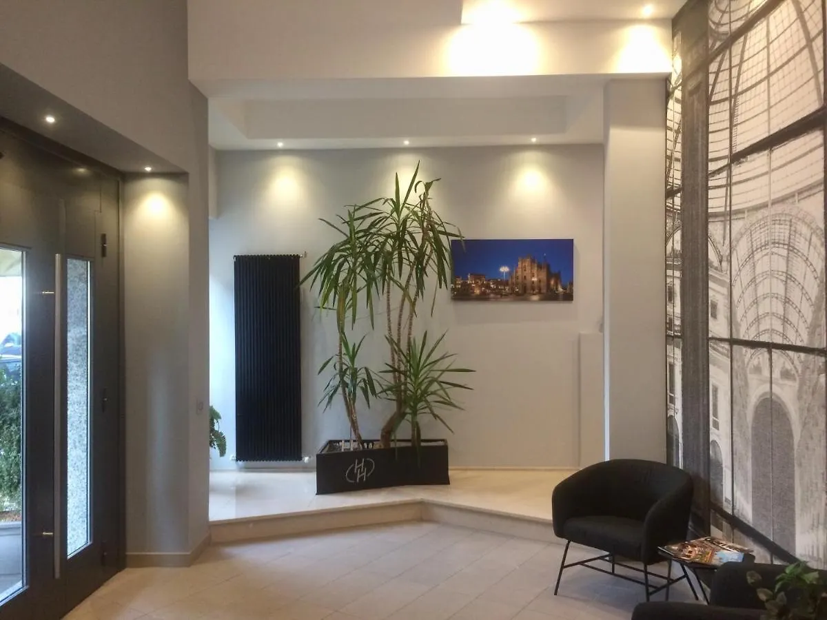 Holiday Homes Aparthotel Milano Apartment